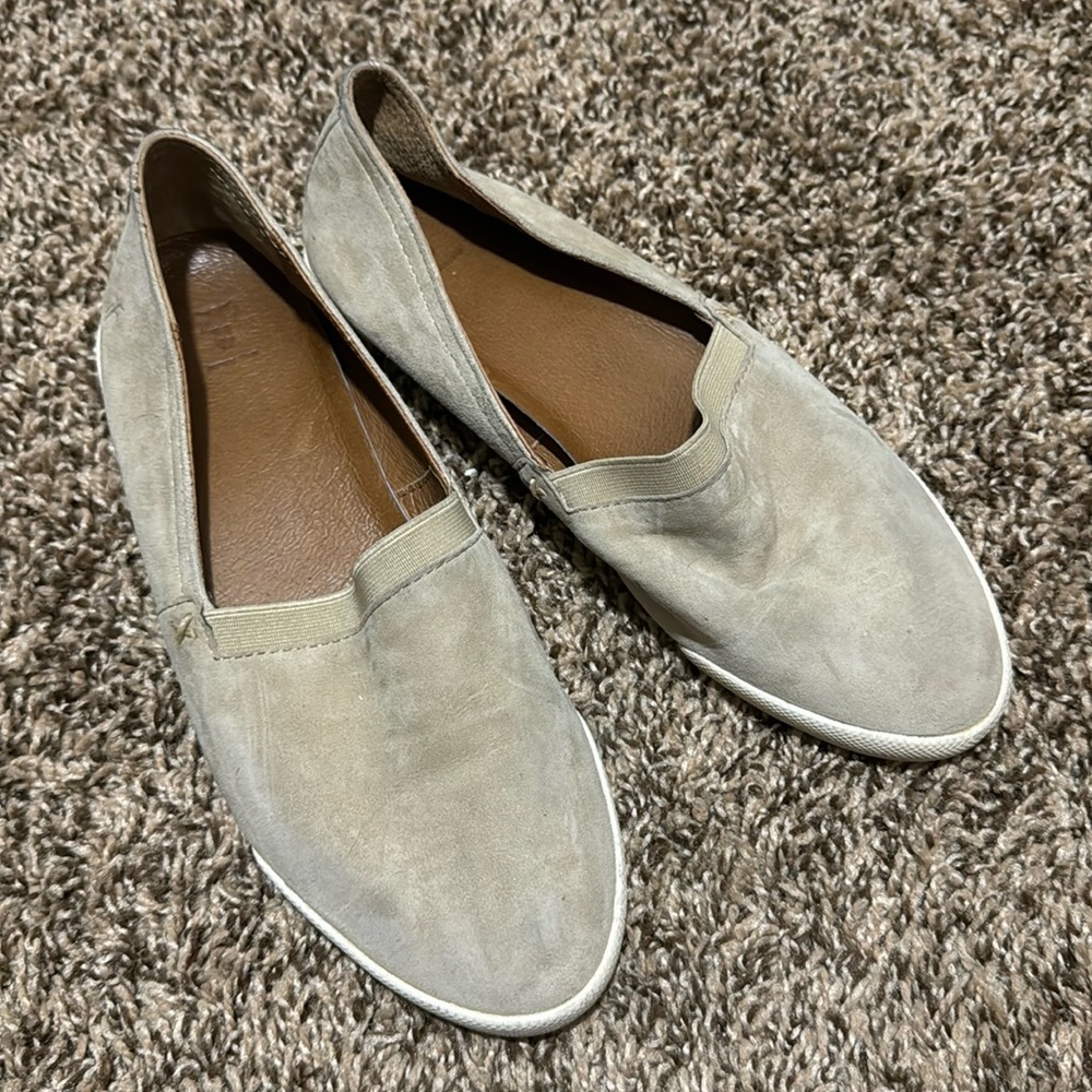 Frye Melanie slip on